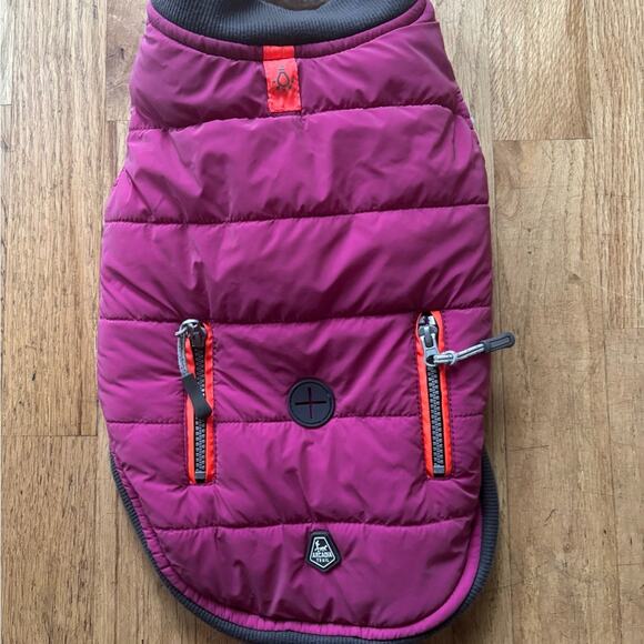 Arcadia Trail Insulated Puffer Dog Coat Jacket S - Purple Chrome - Picture 1 of 4
